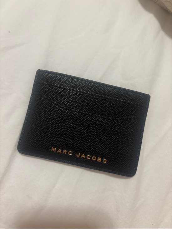 Marc Jacobs Accessories - Marc Jacobs Black Leather Card Sleeve with Gold Logo